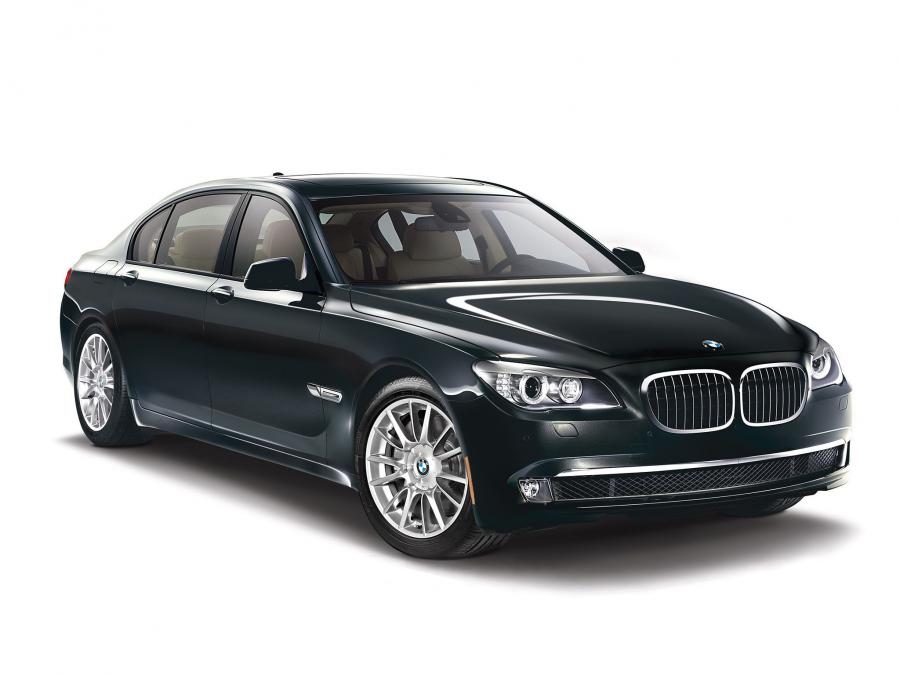  BMW 7-Series Individual 2009 года  (фото 12 из 13)